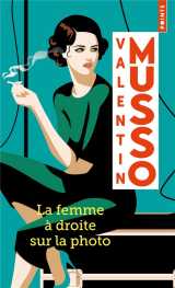 La femme a droite sur la photo