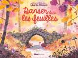Danser dans les feuilles
